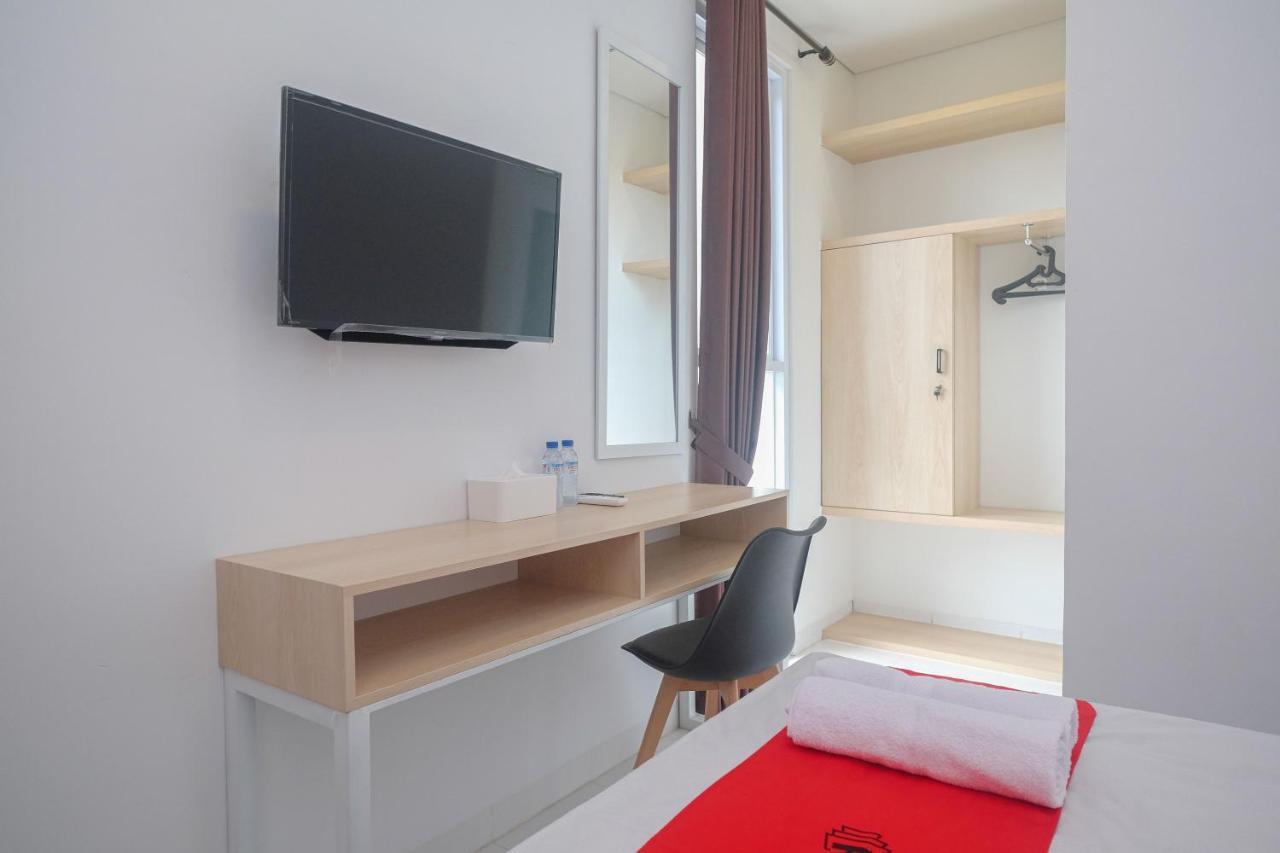 Reddoorz Syariah @ Tlogosari Semarang Hotel Alastuwo Ngoại thất bức ảnh